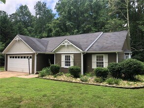 1560 Oklahoma Dr in Buford, GA - Building Photo - Building Photo