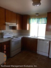 2022 E 6th St-Unit -Unit 4 in Vancouver, WA - Building Photo - Building Photo