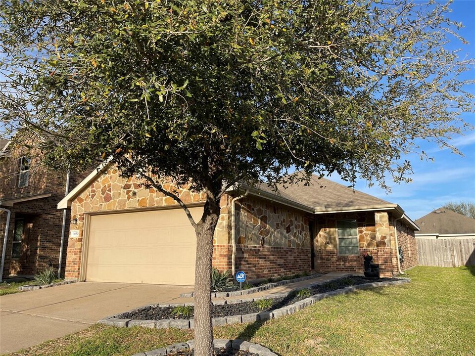 3650 Sumner Lodge Dr in Katy, TX - Building Photo