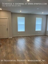 31331 NW Brooking St in North Plains, OR - Building Photo - Building Photo