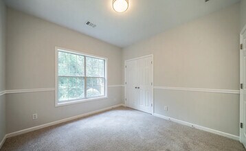 70 Sylvia Cir in Covington, GA - Building Photo - Building Photo