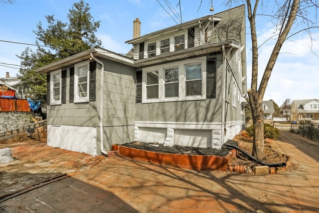 3029 E Northern Pkwy in Baltimore, MD - Building Photo - Building Photo