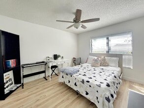 12156 Pasadena Way in Boynton Beach, FL - Building Photo - Building Photo