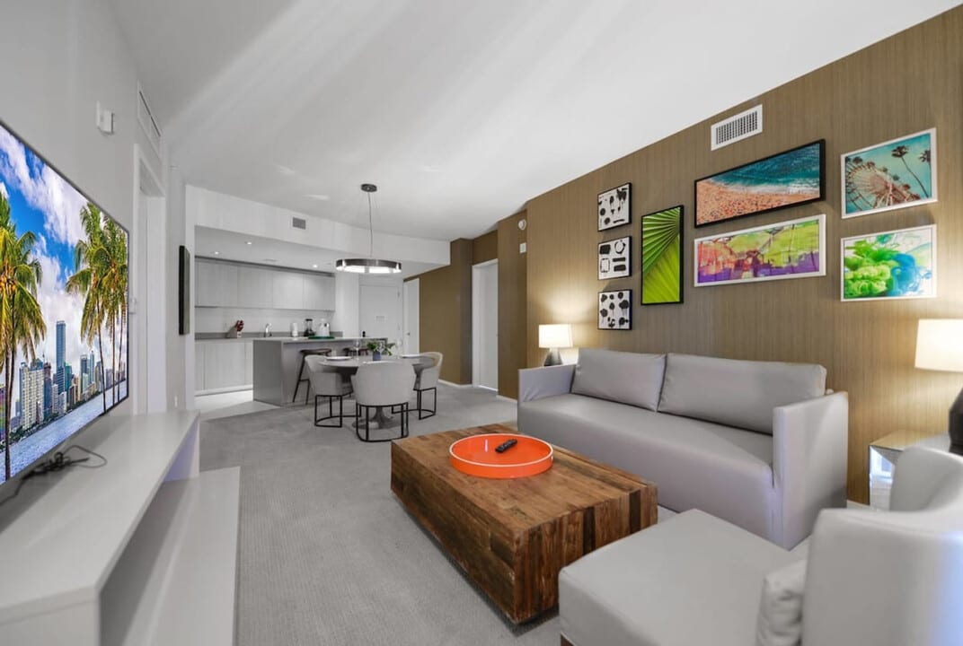 4111 S Ocean Dr in Hollywood, FL - Foto de edificio