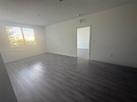 853 E 24th St in Hialeah, FL - Building Photo