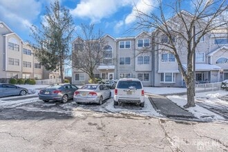 1236 Edpas Rd in New Brunswick, NJ - Building Photo - Building Photo