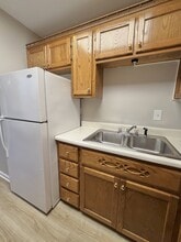 305 Lake St in Nicholasville, KY - Building Photo - Building Photo