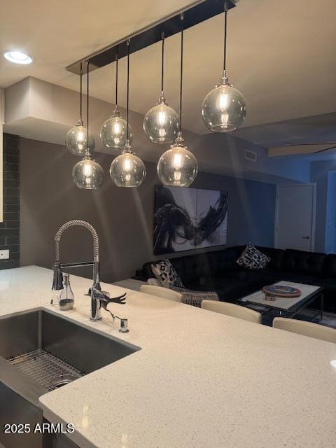 7157 E Rancho Vista Dr in Scottsdale, AZ - Building Photo - Building Photo
