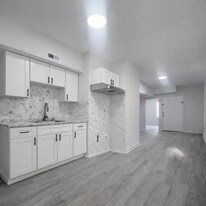 504 Bond St in Elizabeth, NJ - Building Photo