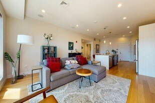 488 Dorchester Ave in Boston, MA - Building Photo