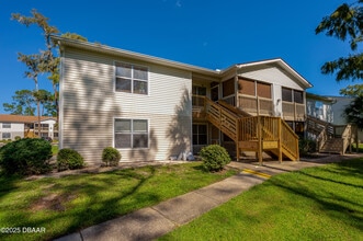 1600 Big Tree Rd in Daytona Beach, FL - Building Photo - Building Photo