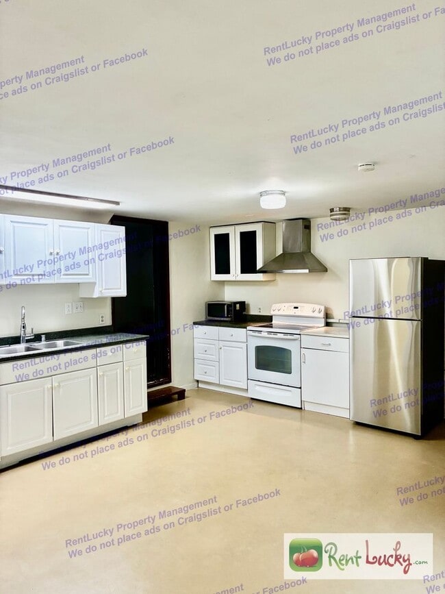 1522 NE 97th St in Seattle, WA - Foto de edificio - Building Photo