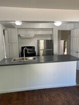 415 N Providence Rd in Columbia, MO - Building Photo
