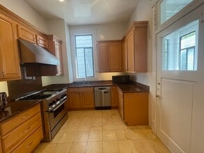 985 Filbert St, Unit 985 in San Francisco, CA - Foto de edificio - Building Photo