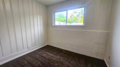 1015 S Welch St in Denton, TX - Building Photo - Building Photo