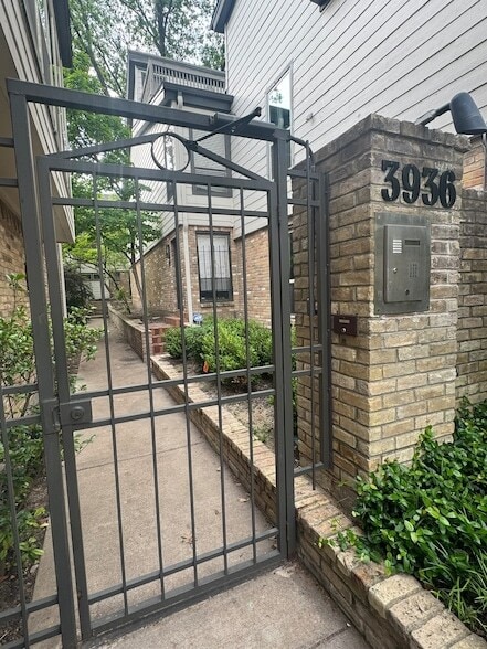 property at 3936 Travis St