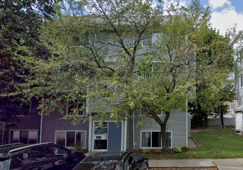 152 North Beacon St