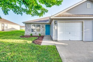 1109-1111 173rd St in Belton, MO - Building Photo