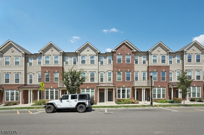 24 Sternadori Rd in Branchburg, NJ - Building Photo - Building Photo