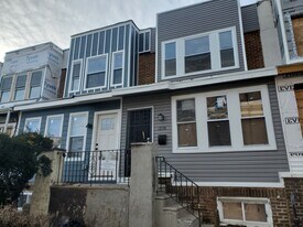 118 S 57th St in Philadelphia, PA - Building Photo