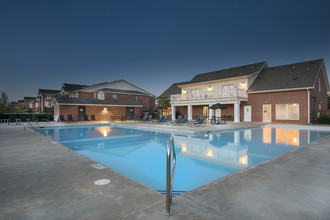 The Fairways at Nutters Chapel in Conway, AR - Foto de edificio - Building Photo