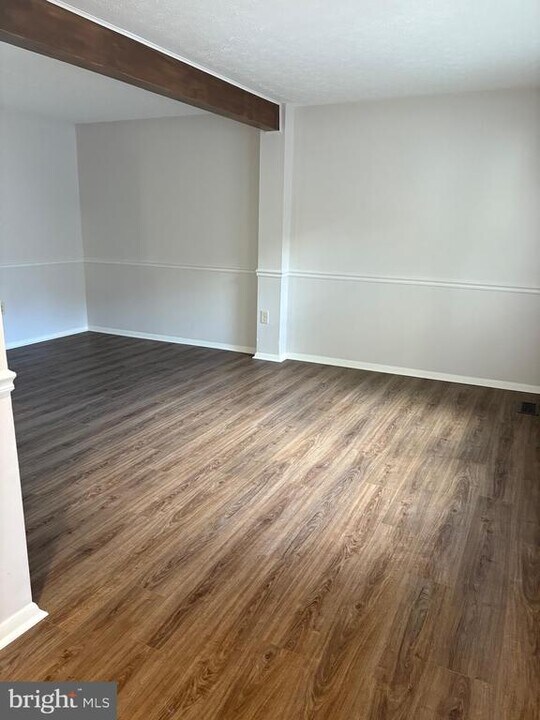 9232 Pinenut Ct in Laurel, MD - Building Photo