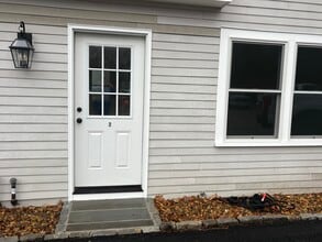 154 Granite St, Unit Unit 2 in Rockport, MA - Building Photo - Building Photo