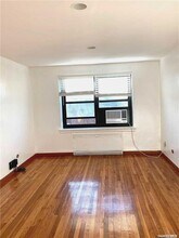 212-03 75th Ave in Queens, NY - Building Photo - Building Photo