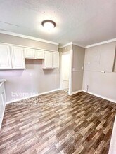 1038 Prouty Ave in Toledo, OH - Building Photo - Building Photo