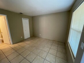 4760 Walden Cir in Orlando, FL - Building Photo - Building Photo