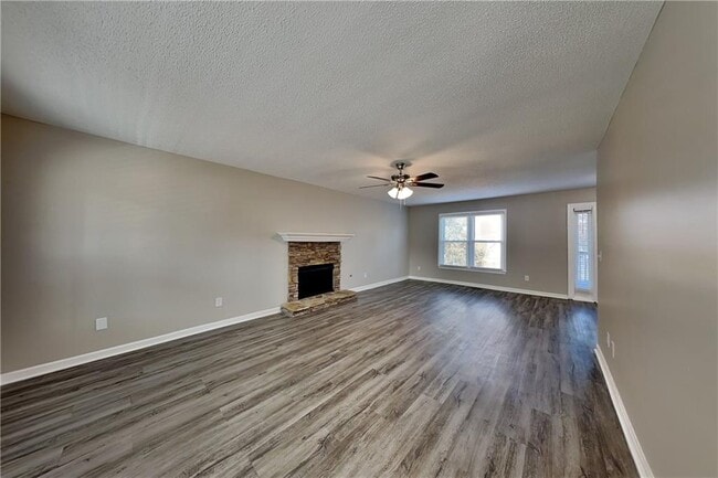 5413 Milling Ct in Powder Springs, GA - Building Photo - Building Photo