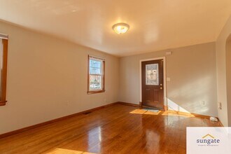 5615 Queens Chapel Rd in Hyattsville, MD - Building Photo - Building Photo