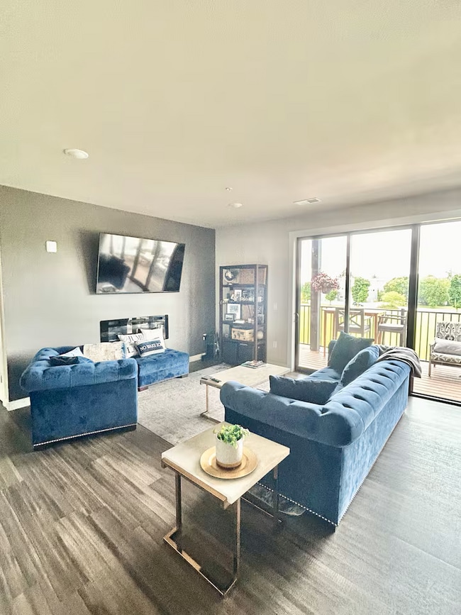 property at 750 S Pier Dr