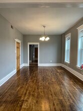 3268 W Fullerton Ave-Unit -3 in Chicago, IL - Building Photo - Building Photo