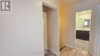 63 Osterhout Pl in Toronto, ON - Building Photo - Building Photo