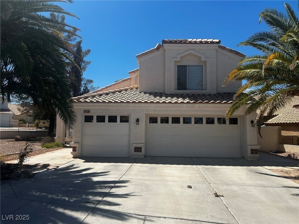 289 Vallarte Dr in Henderson, NV - Building Photo