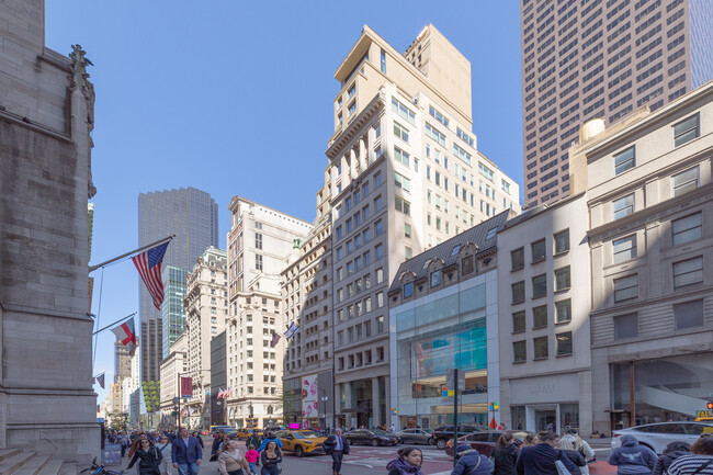 Mandarin Oriental Residences Fifth Avenue in New York, NY - Foto de edificio - Building Photo