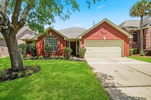 4723 Knights Branch Dr in Sugar Land, TX - Building Photo