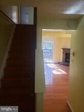 14582 Farmcrest Pl in Silver Spring, MD - Building Photo - Building Photo
