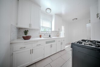 922 E. 2nd St. in Long Beach, CA - Building Photo - Building Photo