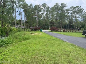 4143 2nd Ave NE in Naples, FL - Building Photo - Building Photo