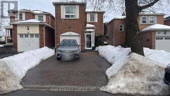 95 Miley Dr in Markham, ON - Building Photo