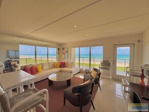 900 Padre Blvd in South Padre Island, TX - Building Photo - Building Photo