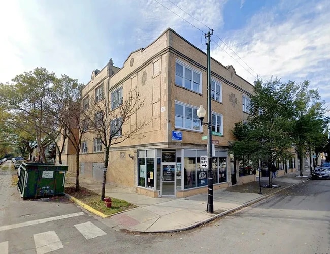 3116 N Milwaukee Ave, Unit 3W