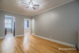 1626 W Sherwin Ave in Chicago, IL - Building Photo - Building Photo