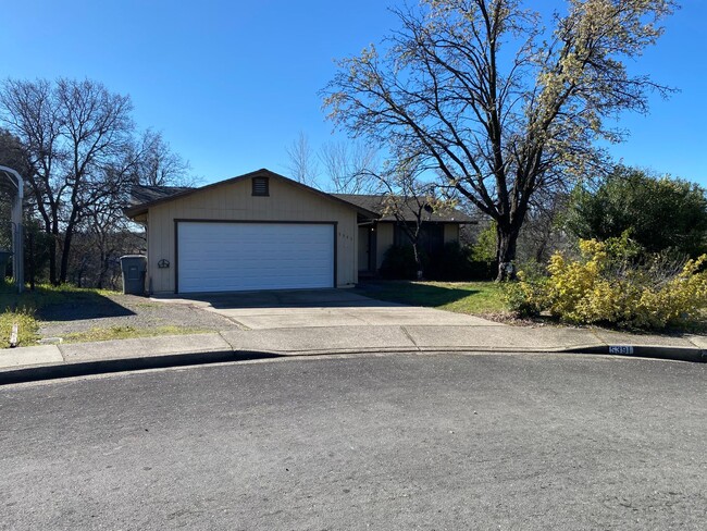 property at 5391 Stonethrow Ct