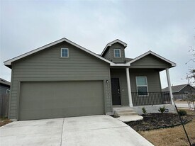 13501 Mussel Rn in Elgin, TX - Building Photo