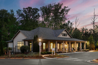 The Willows Ashley Park in Newnan, GA - Building Photo - Building Photo