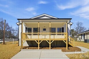 424 Blanche Ave in Kannapolis, NC - Building Photo