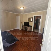 3010 Franklin Blvd in Sacramento, CA - Building Photo - Building Photo